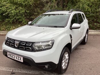 Used Dacia Duster 2023 for sale - 76870817: Photo
