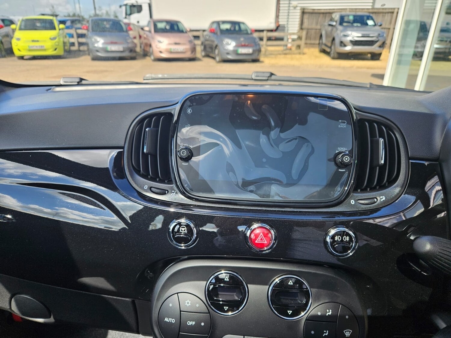 Used Fiat 500 2024 for sale - 76868828: Photo 16