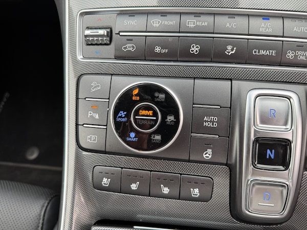 Used Hyundai Santa Fe 2023 for sale - 75354834: Photo 30