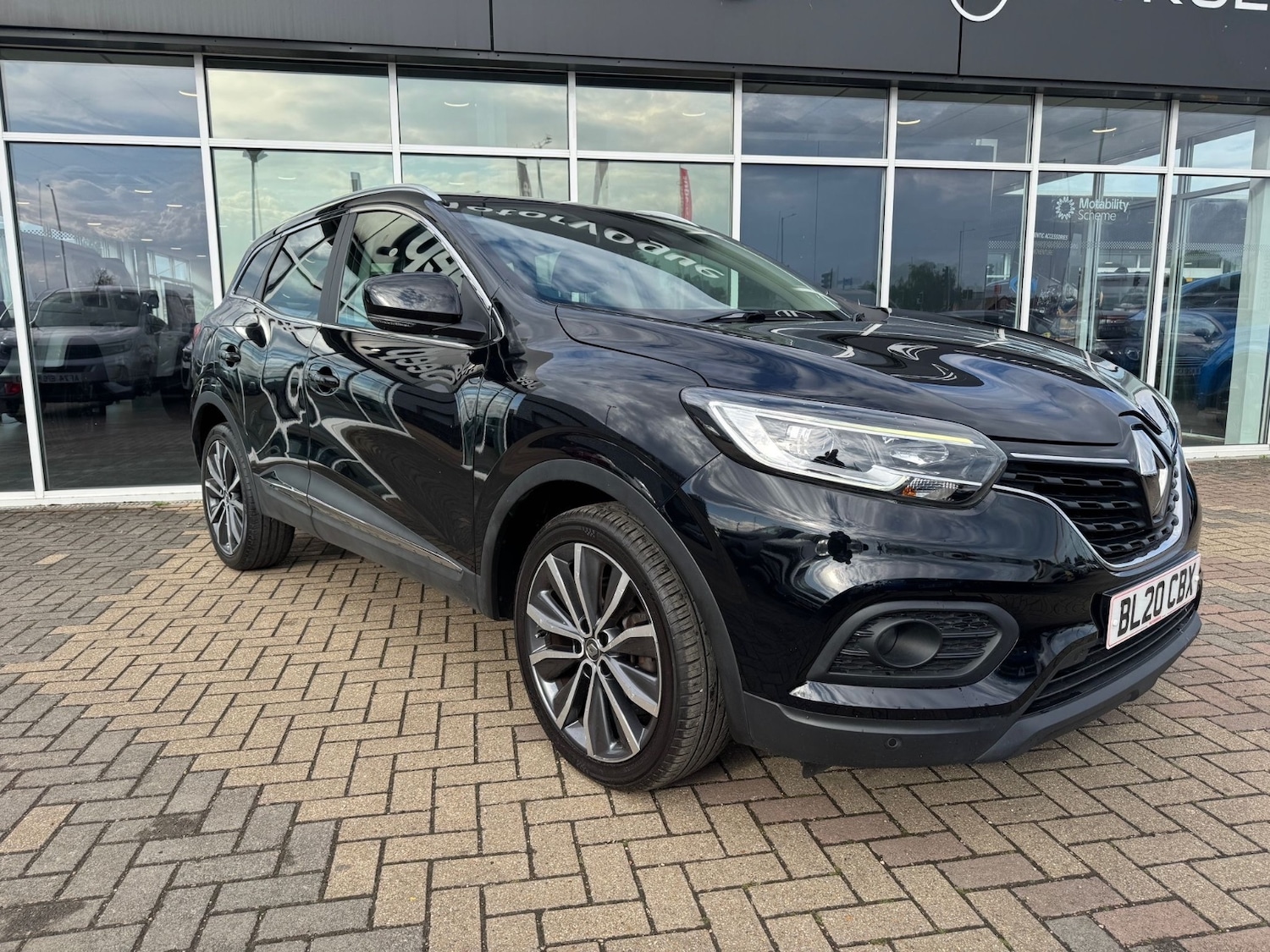 Used Renault Kadjar 2020 for sale - 76868551: Photo 1