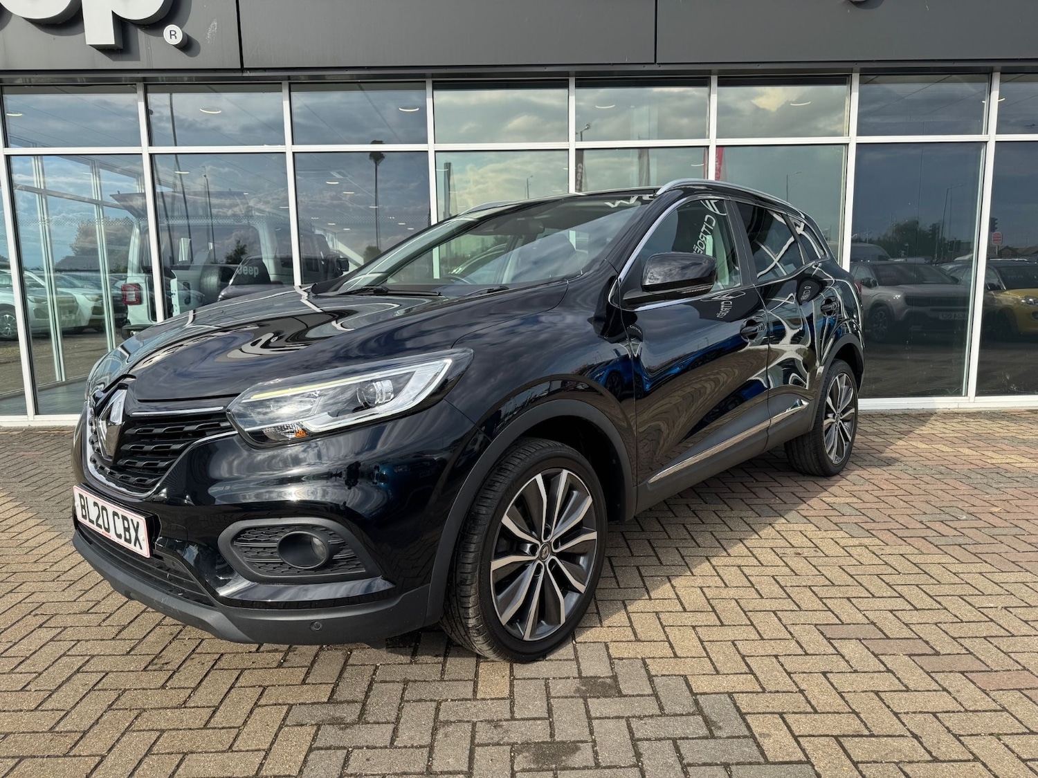 Used Renault Kadjar 2020 for sale - 76868551: Photo 4
