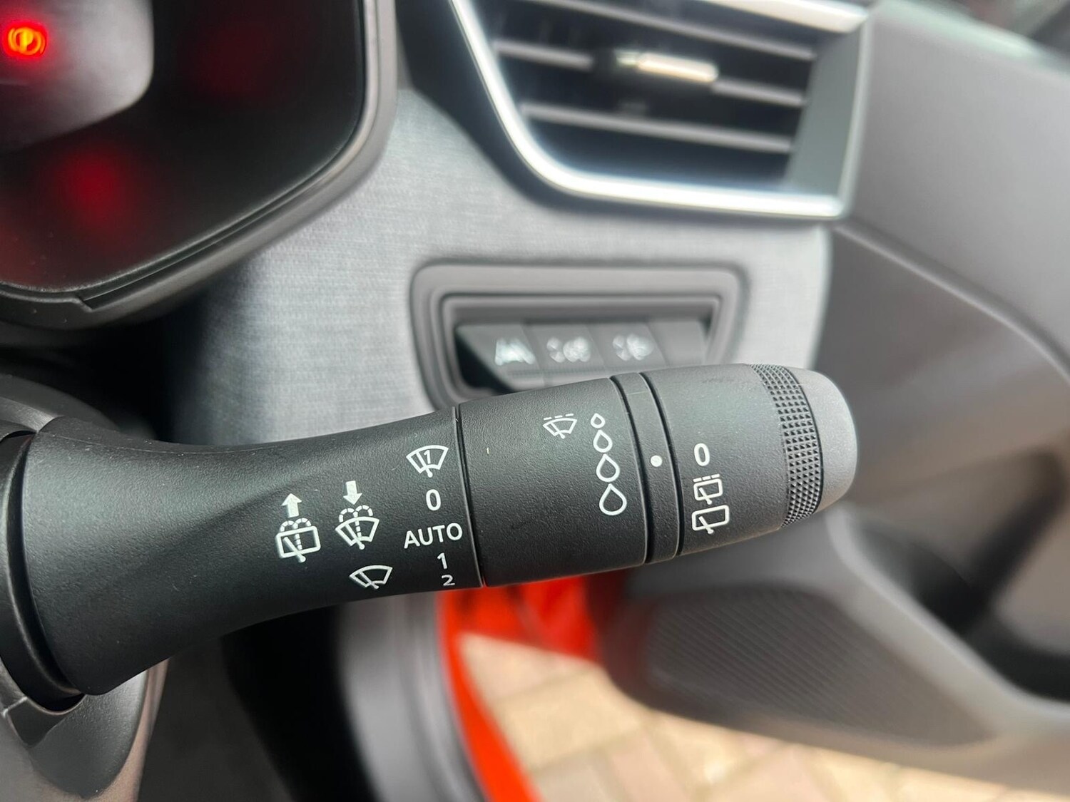 Used Renault Clio 2023 for sale - 76869633: Photo 14