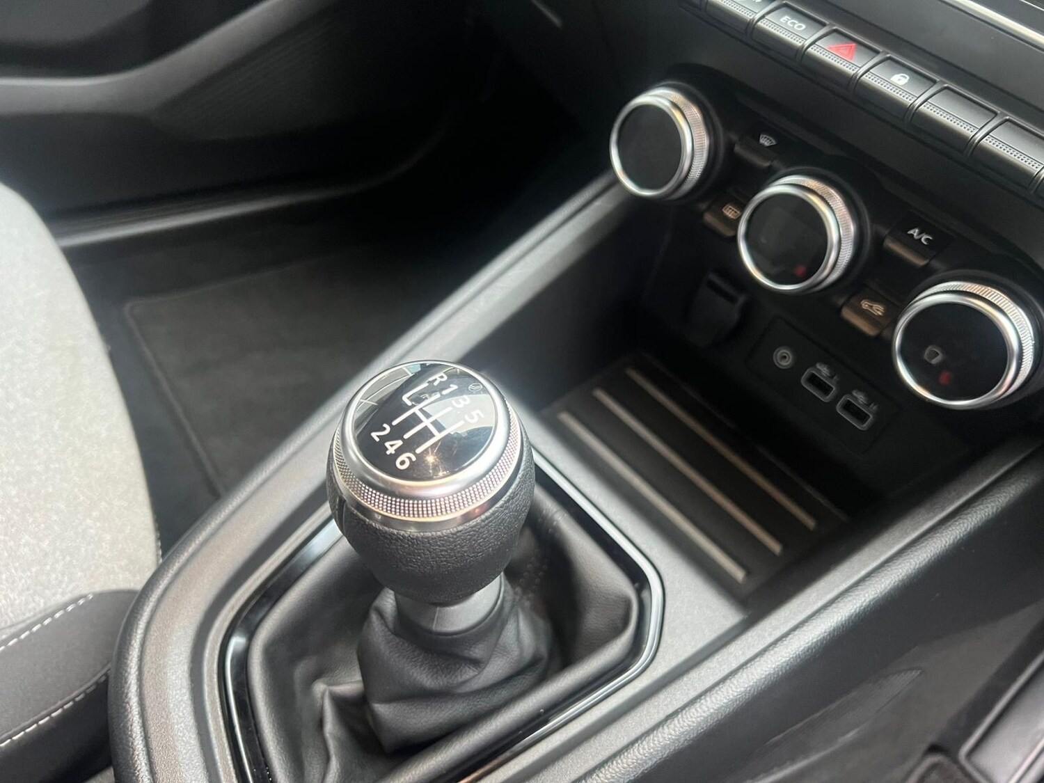 Used Renault Clio 2023 for sale - 76869633: Photo 26