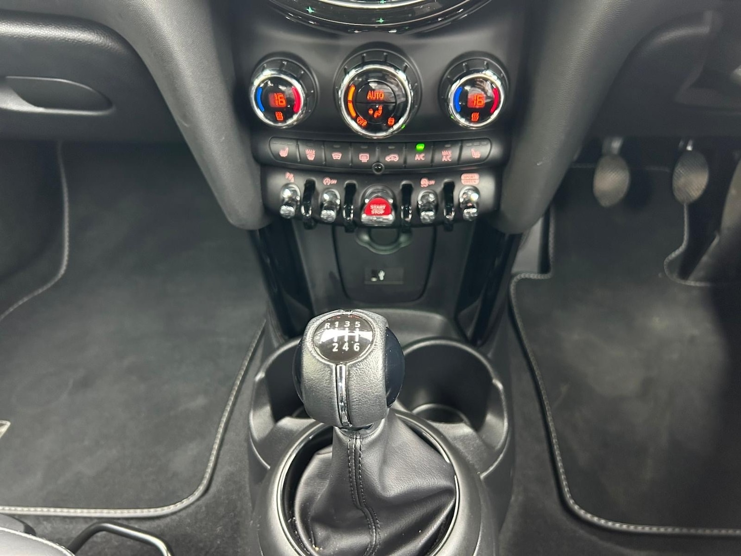 Used MINI Hatch 2021 for sale - 76870110: Photo 18