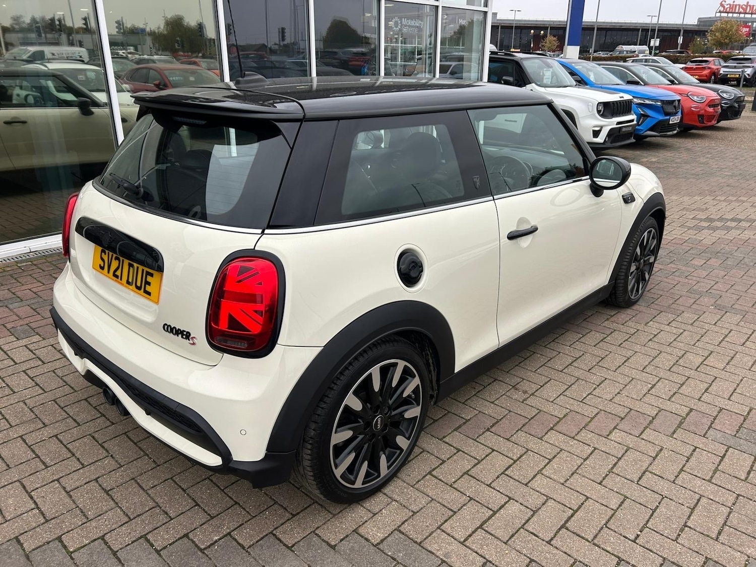 Used MINI Hatch 2021 for sale - 76870110: Photo 7