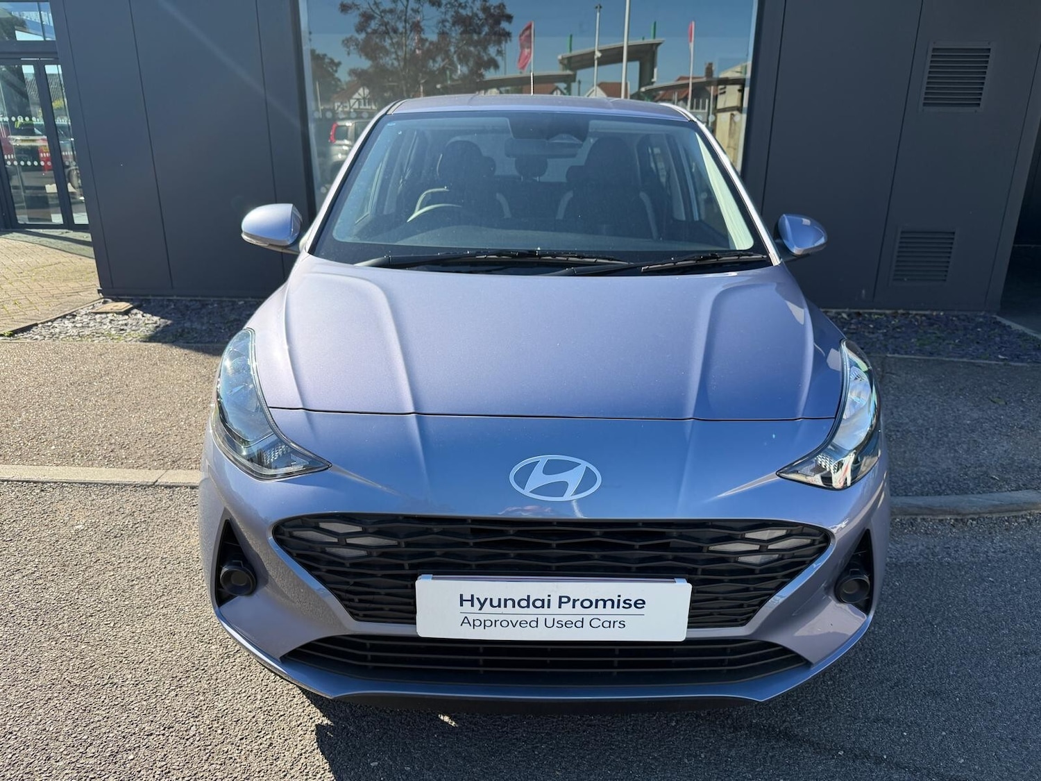 Used Hyundai i10 2025 for sale - 76652302: Photo 2