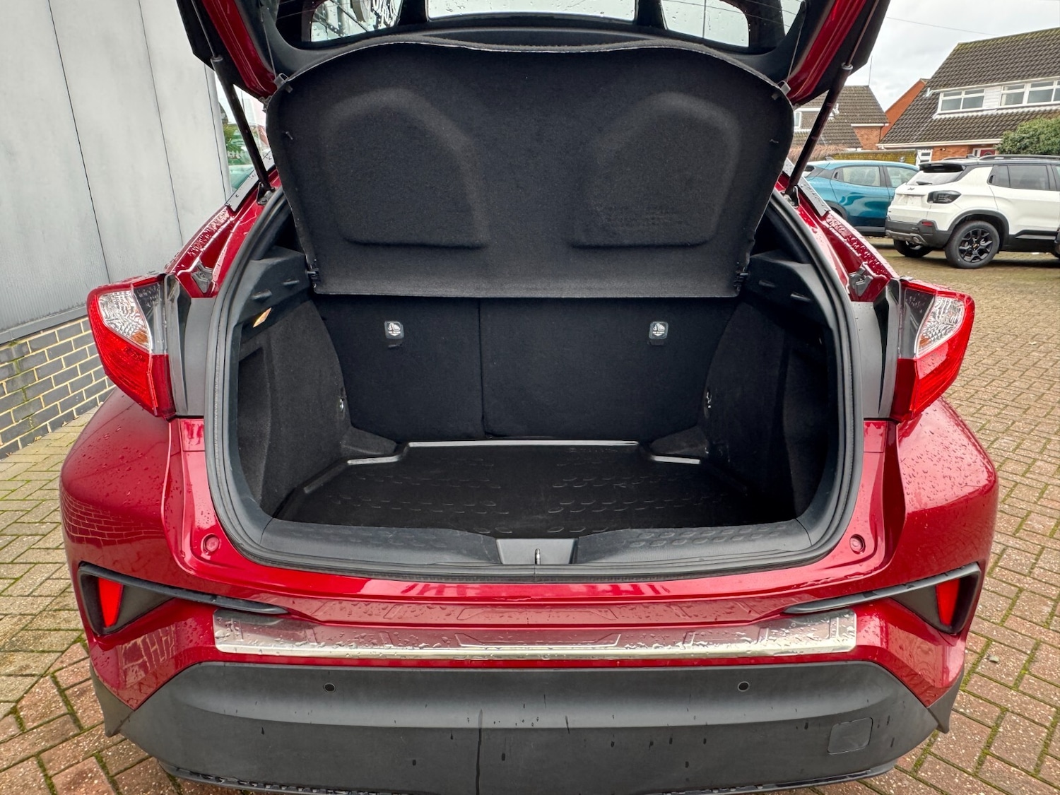 Used Toyota C-HR 2019 for sale - 77803765: Photo 16