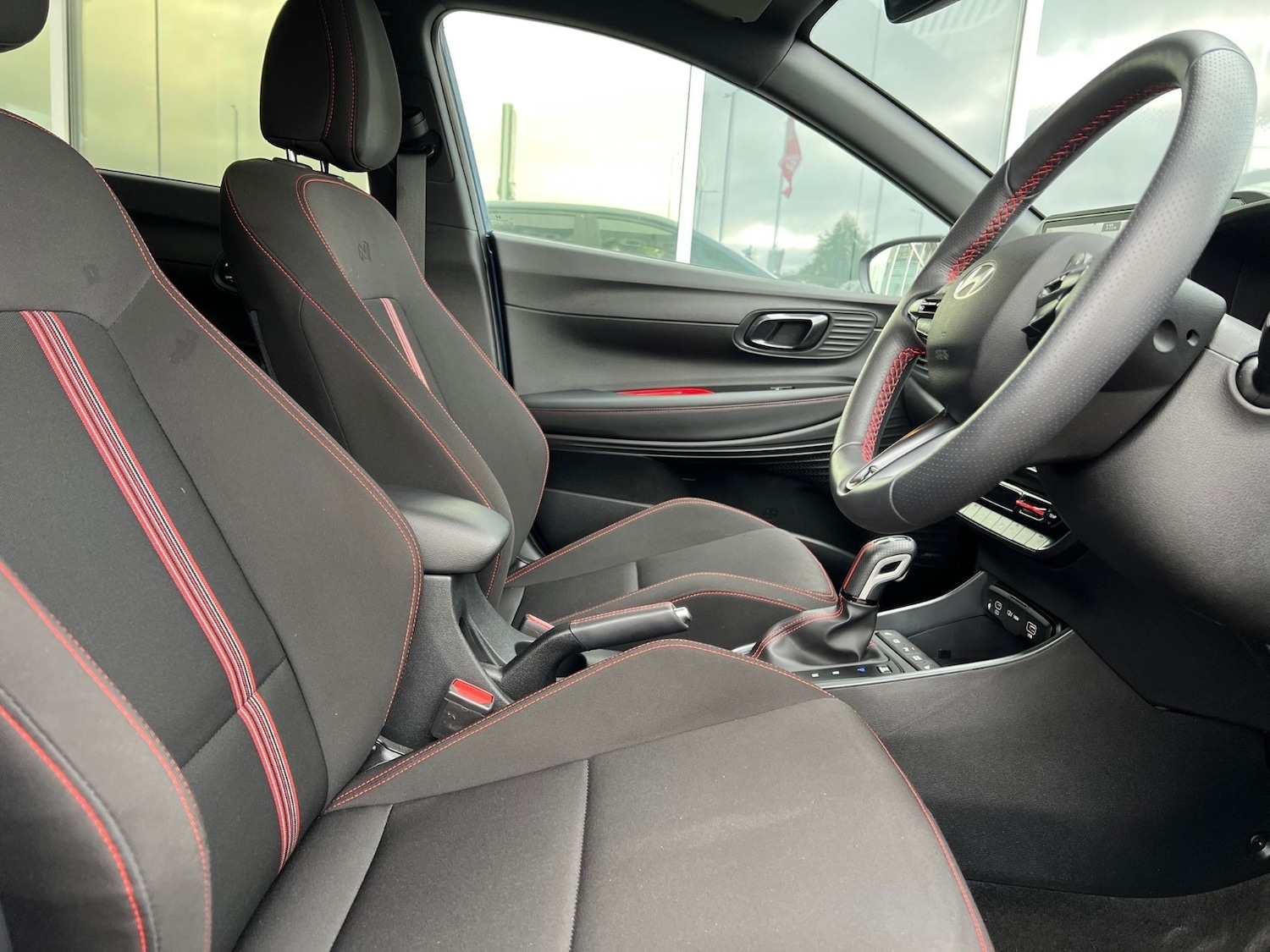 Used Hyundai i20 2024 for sale - 76869476: Photo 5