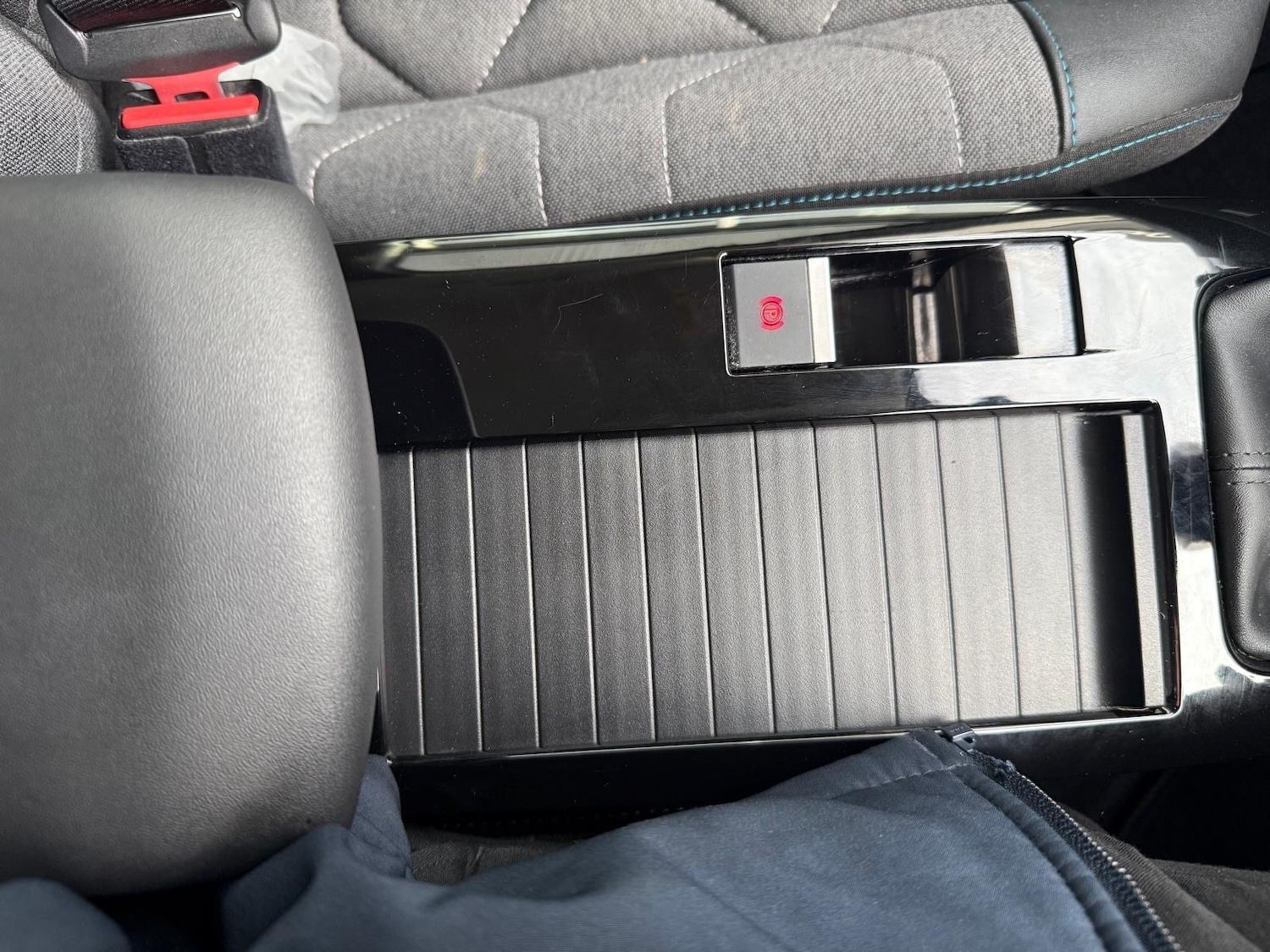 Used Citroen C4 2022 for sale - 76977884: Photo 25