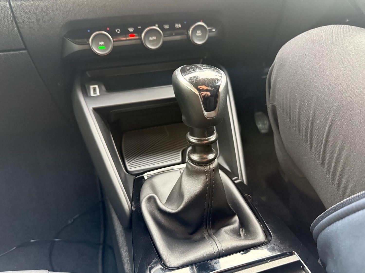 Used Citroen C4 2022 for sale - 76977884: Photo 29