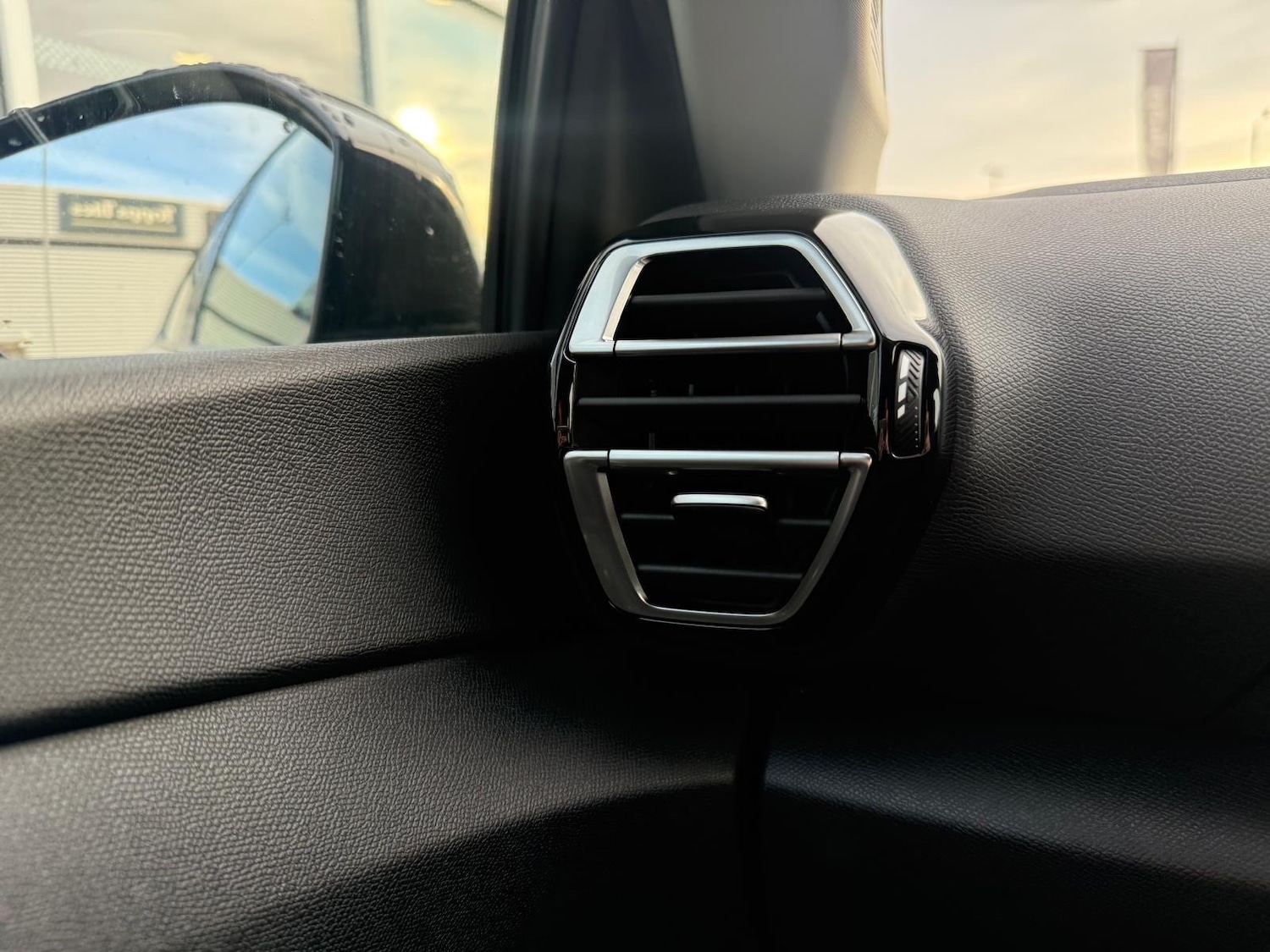 Used Citroen C4 2022 for sale - 76977884: Photo 52