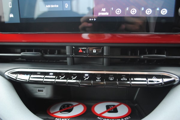 Used Fiat 500 2023 for sale - 76241536: Photo 54