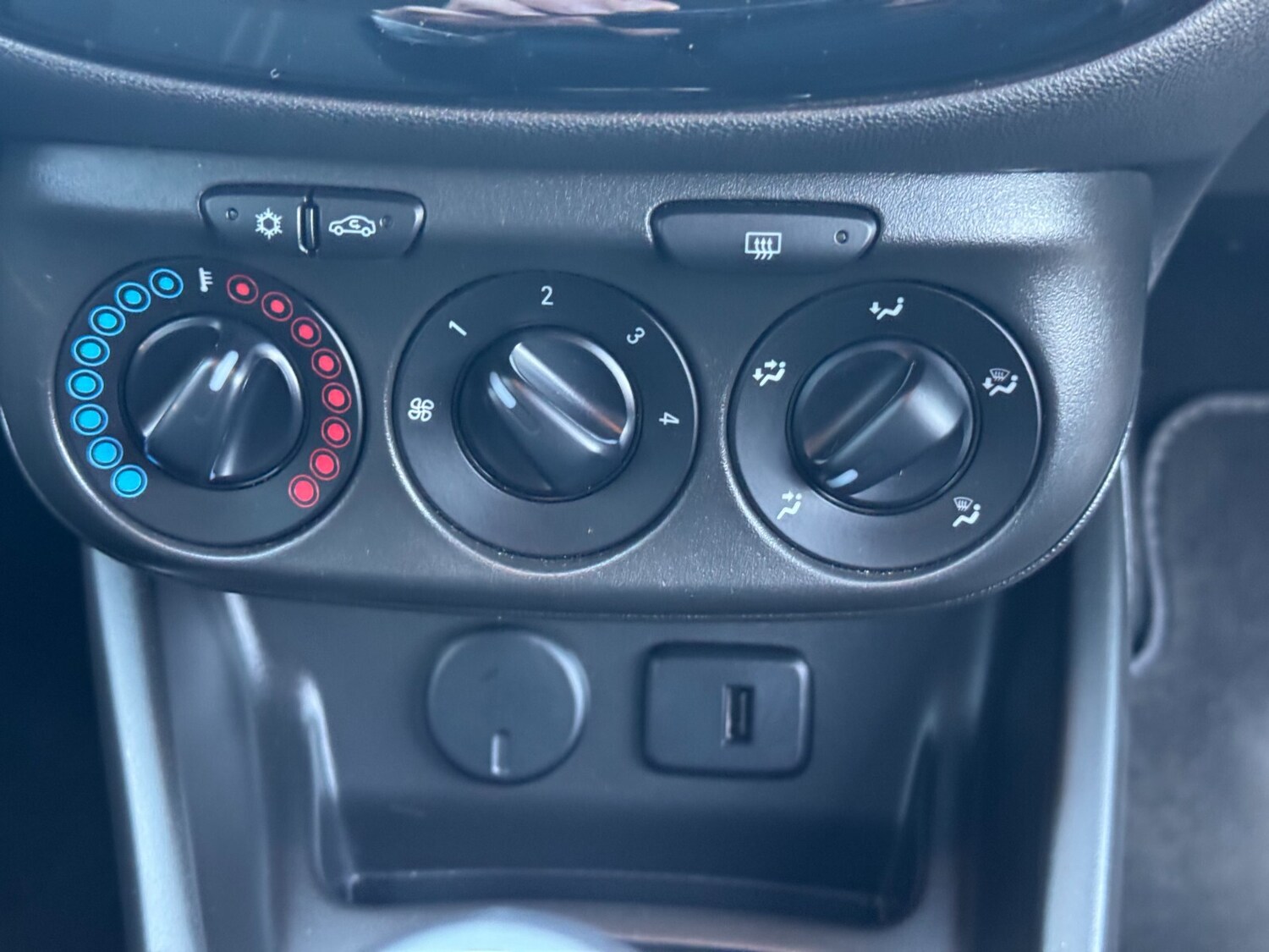 Vehicle 35