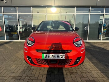 Used Fiat 600 2025 for sale - 76869043: Photo