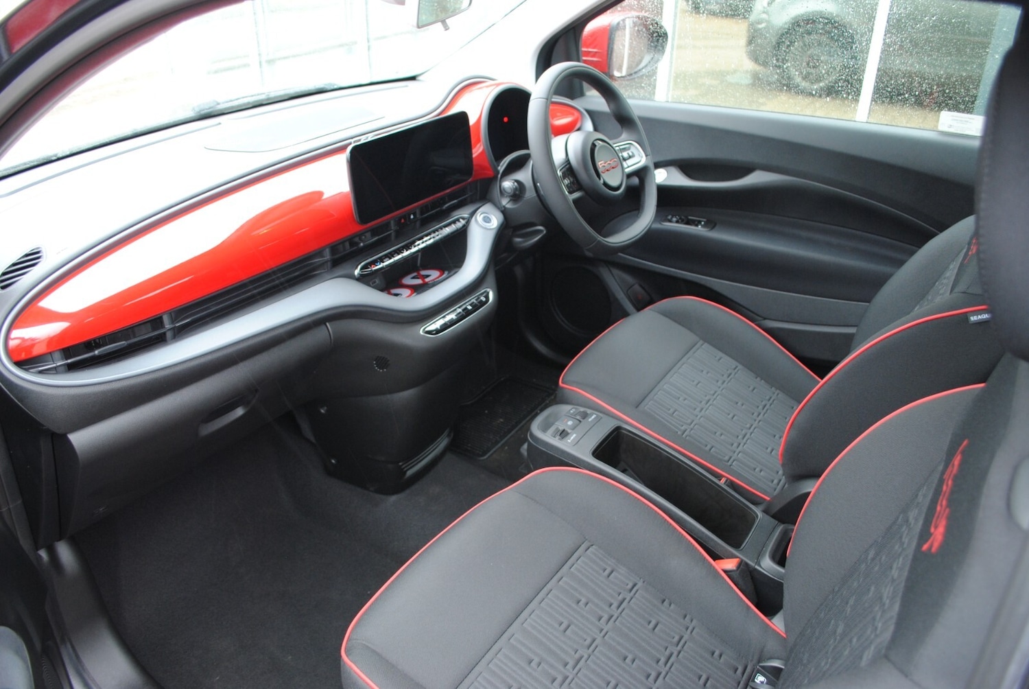 Used Fiat 500 2023 for sale - 76868802: Photo 4