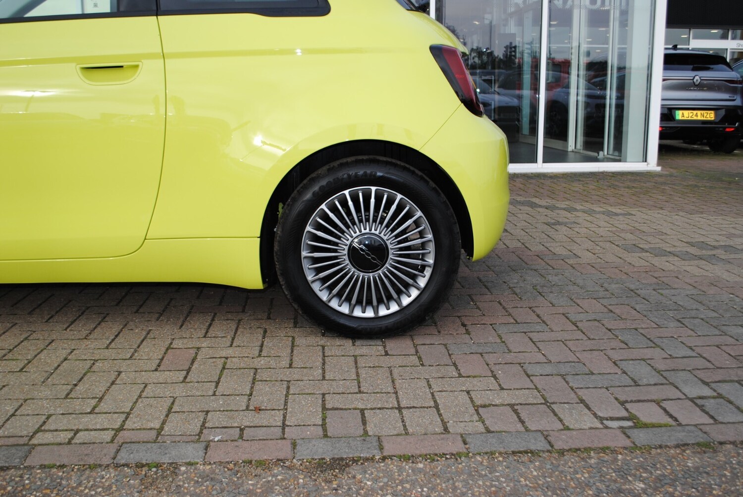 Used Fiat 500 2024 for sale - 76868940: Photo 15