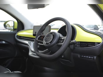 Used Fiat 500 2024 for sale - 76868940: Photo