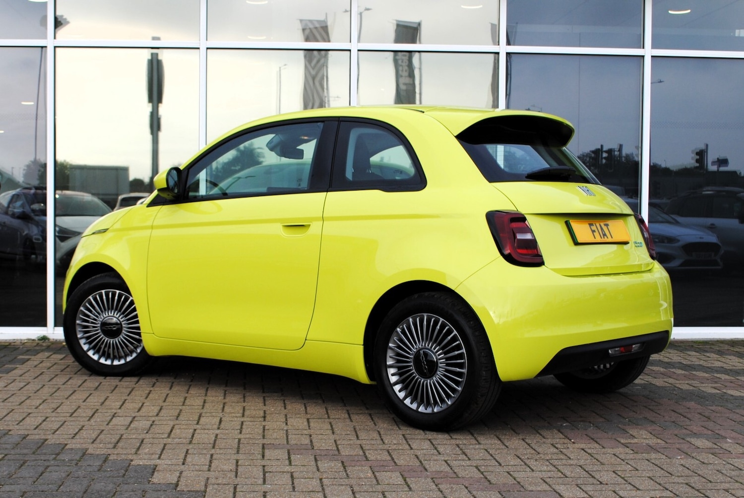 Used Fiat 500 2024 for sale - 76868940: Photo 7