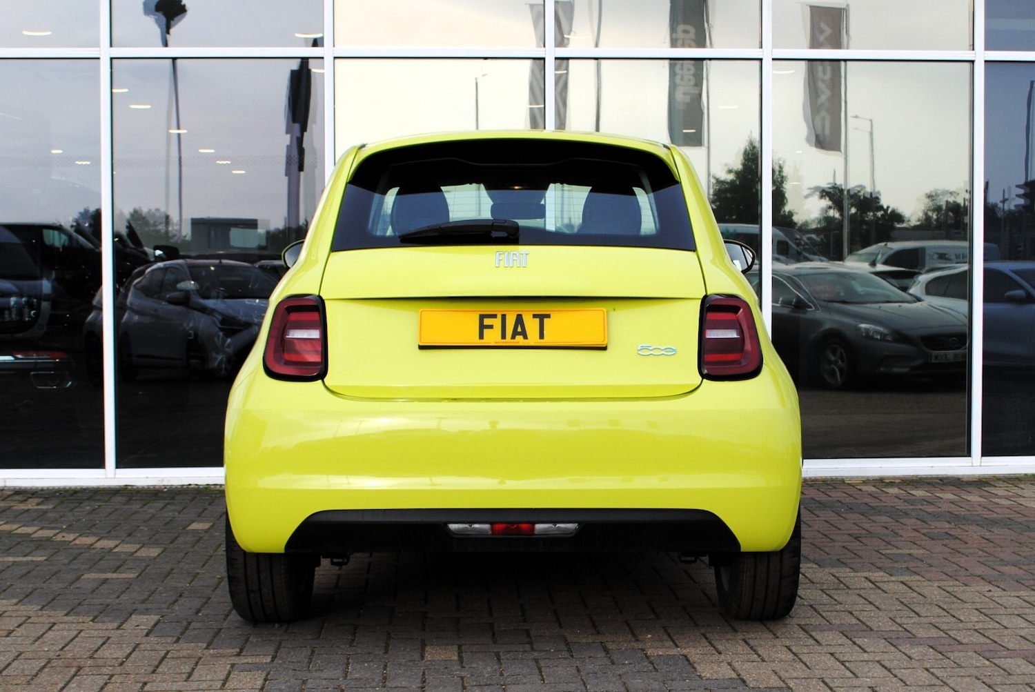 Used Fiat 500 2024 for sale - 76868940: Photo 8