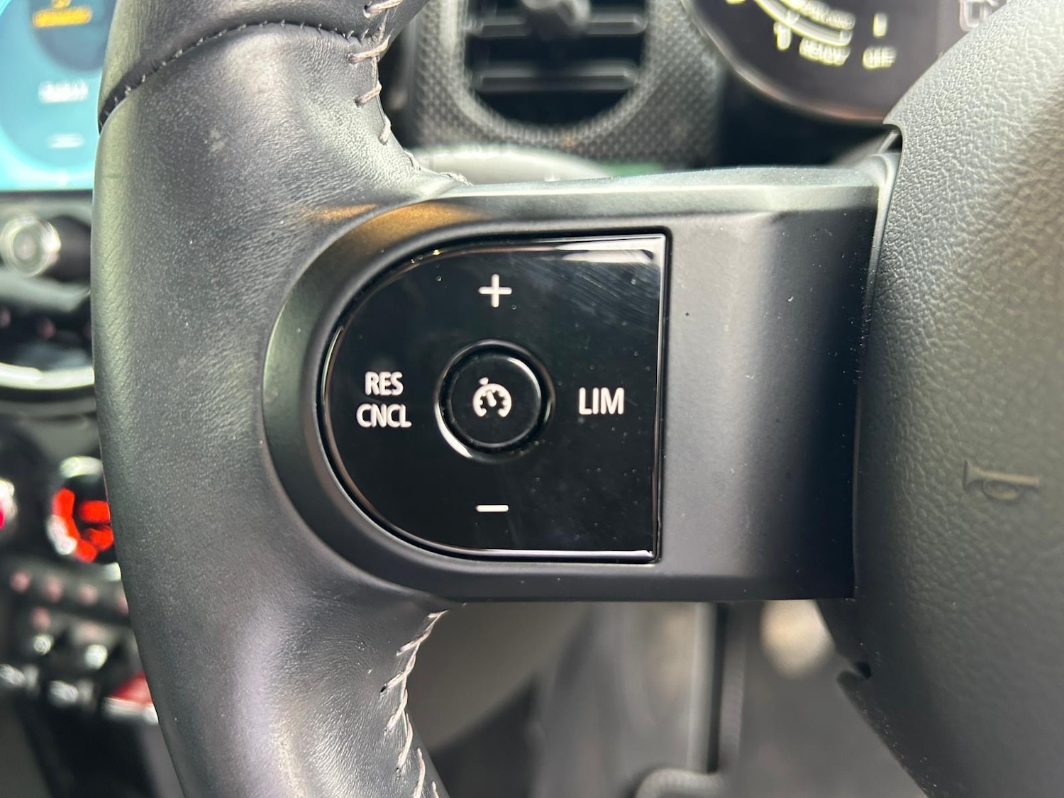 Used MINI Hatch 2021 for sale - 76112268: Photo 12