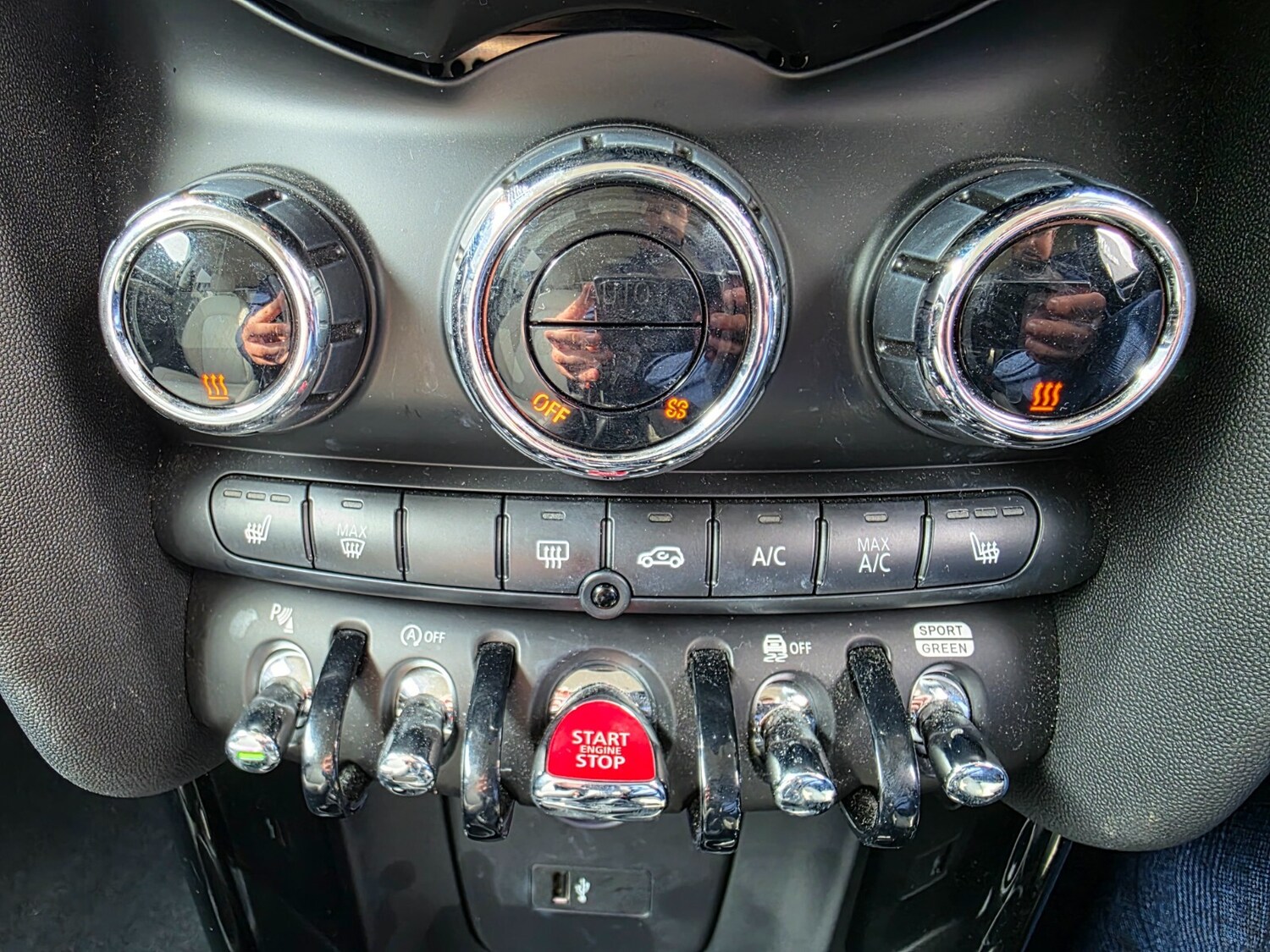 Vehicle 28