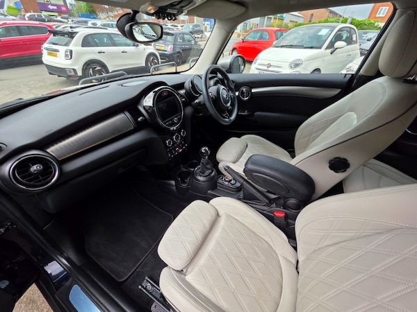 Used MINI Hatch 2020 for sale - 75558872: Photo 42