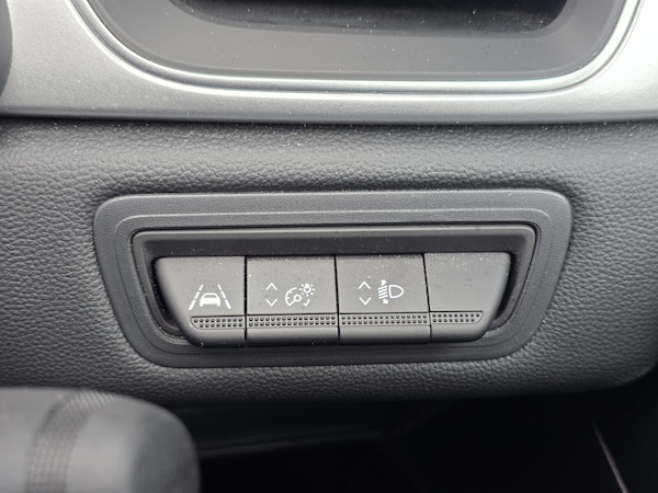 Used Renault Captur 2023 for sale - 76273048: Photo 43