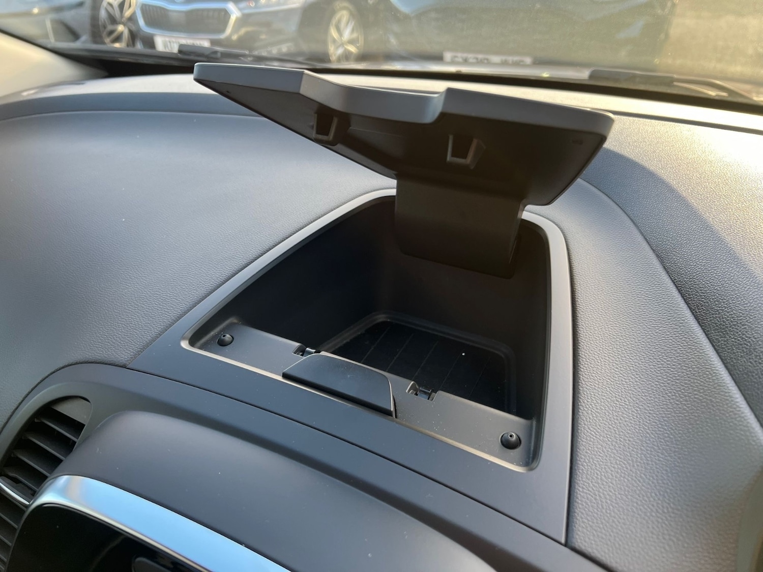 Used Renault Captur 2018 for sale - 76873726: Photo 28