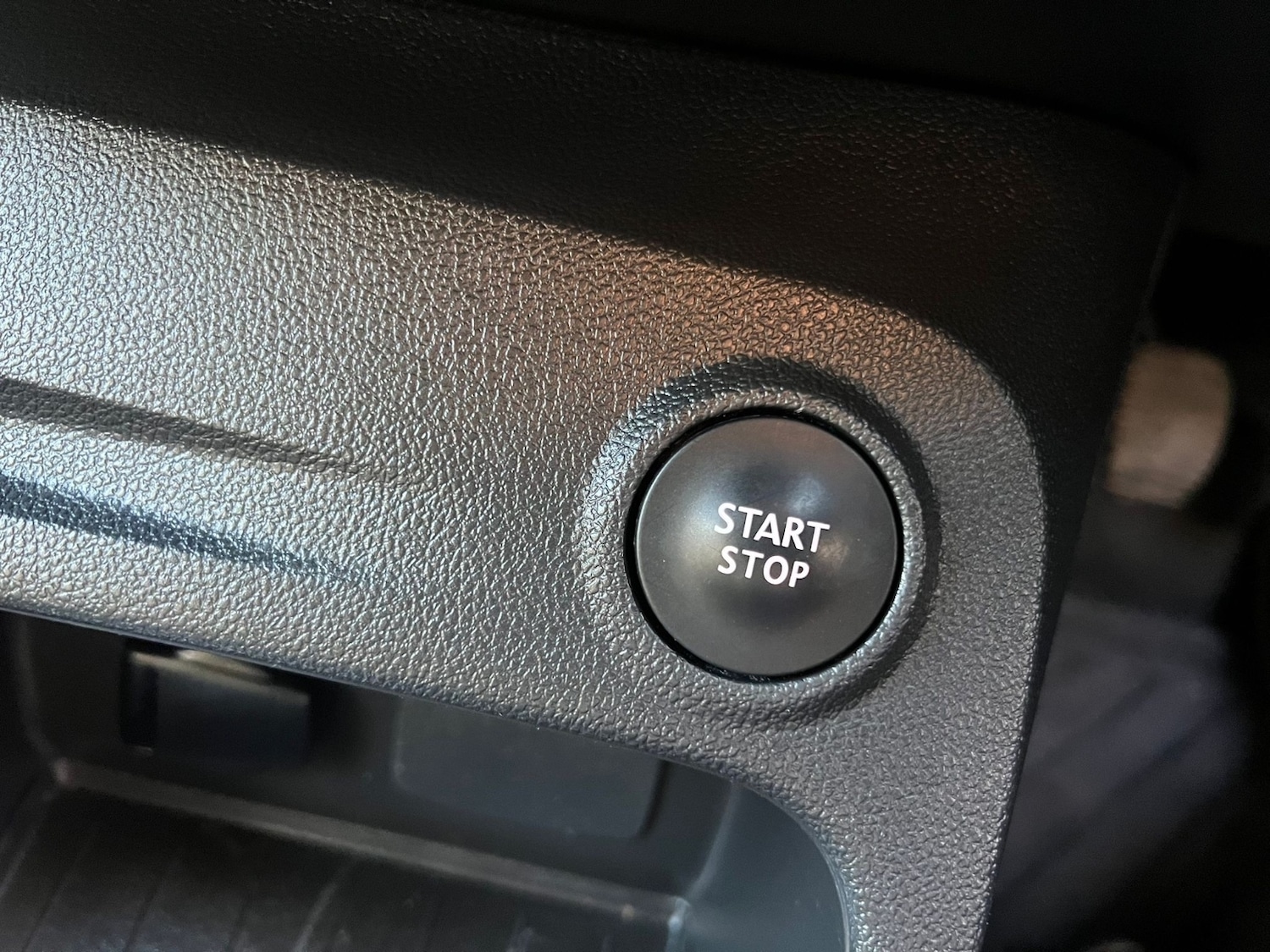 Used Renault Captur 2018 for sale - 76873726: Photo 30