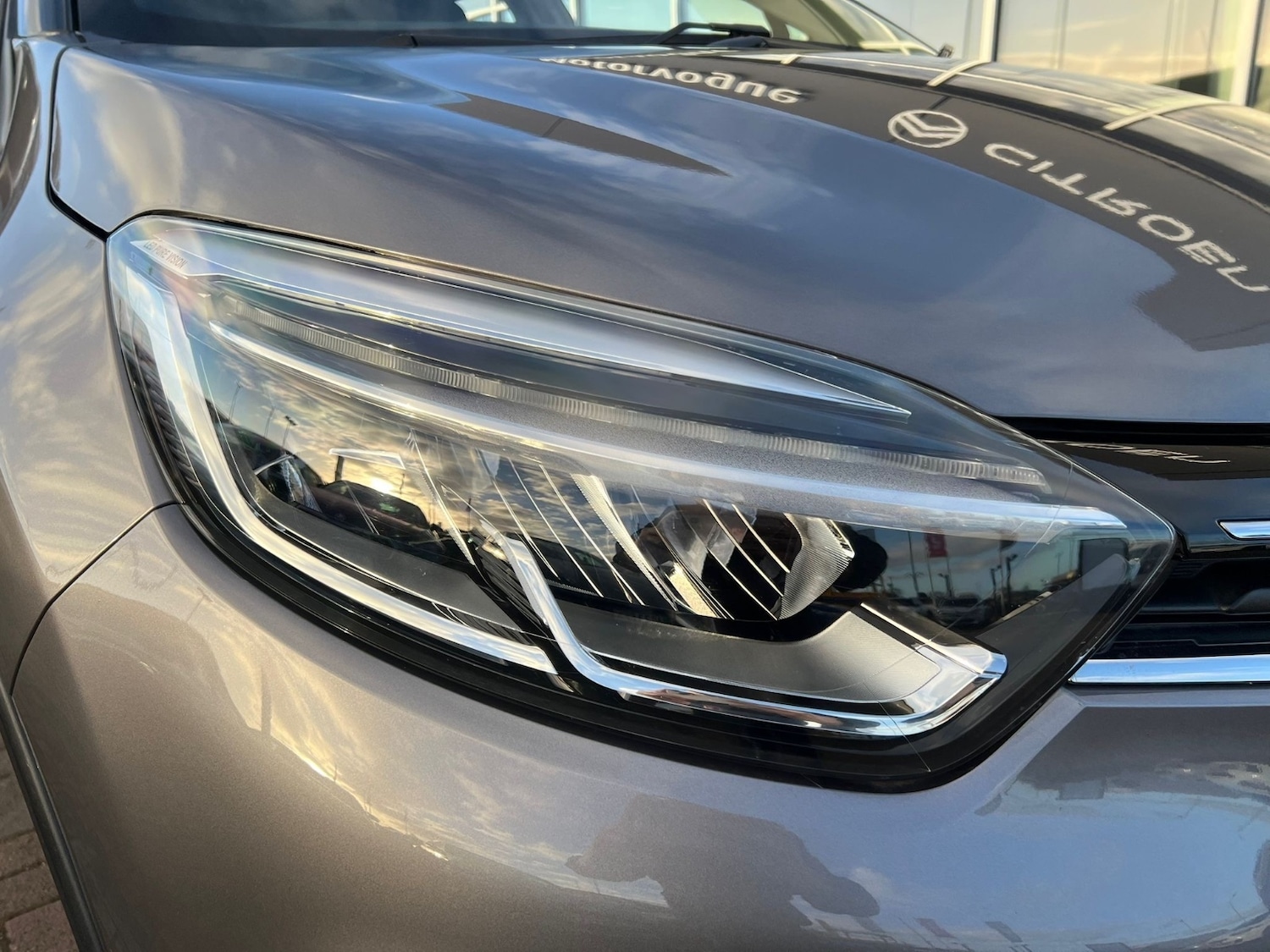 Used Renault Captur 2018 for sale - 76873726: Photo 38