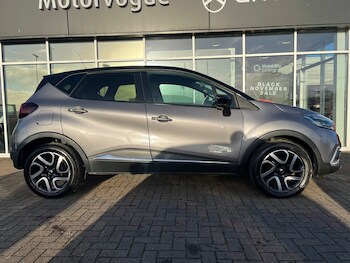 Used Renault Captur 2018 for sale - 76873726: Photo