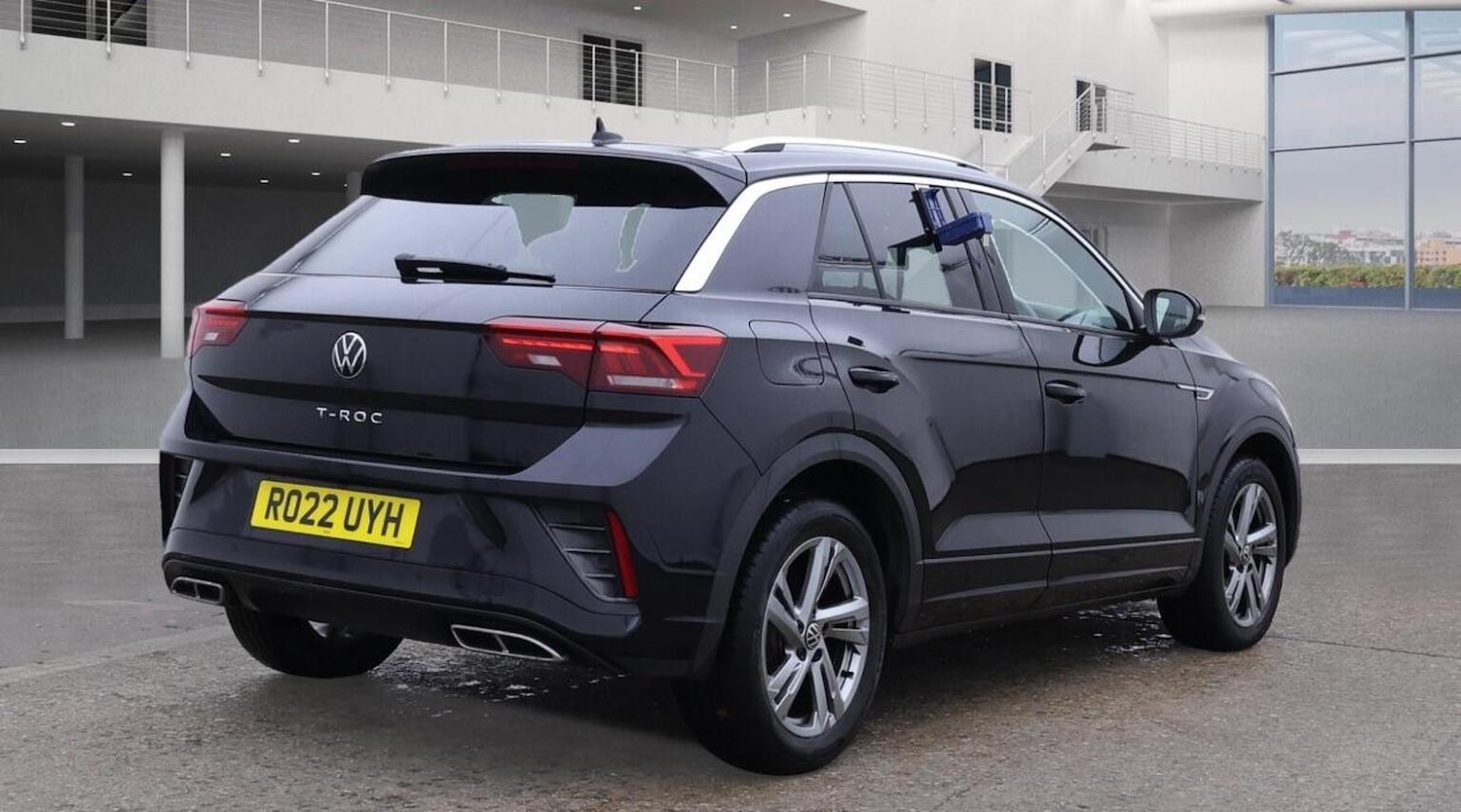 Used Volkswagen T-Roc 2022 for sale - 76643381: Photo 3