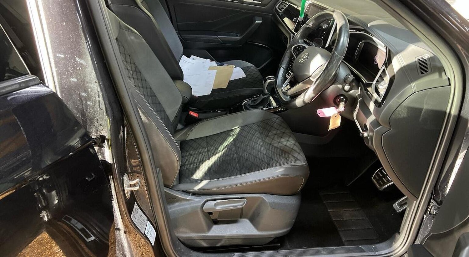 Used Volkswagen T-Roc 2022 for sale - 76643381: Photo 7