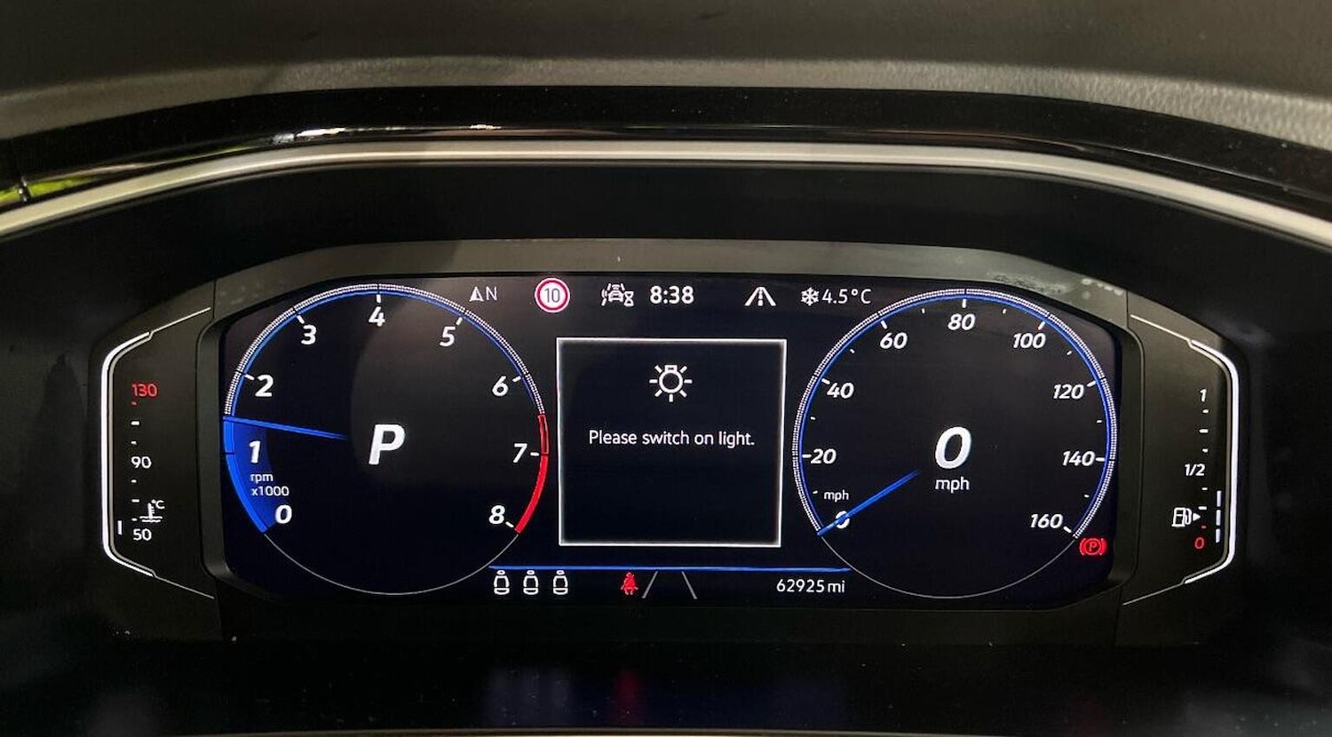 Used Volkswagen T-Roc 2022 for sale - 76643381: Photo 9