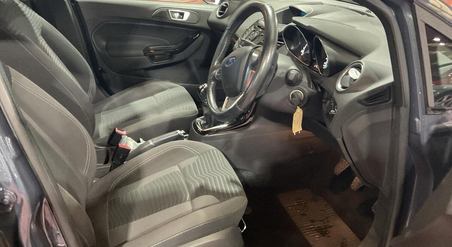 Used Ford Fiesta 2015 for sale - 76591514: Photo 5