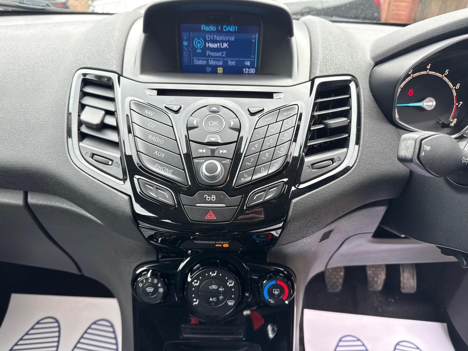 Used Ford Fiesta 2016 for sale - 76891744: Photo 21