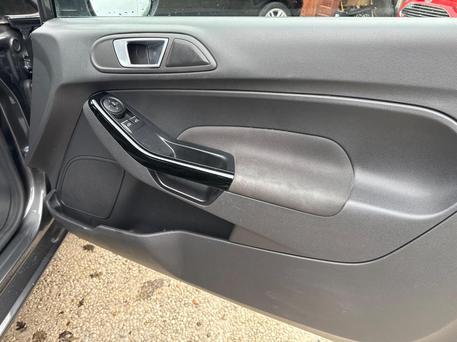 Used Ford Fiesta 2016 for sale - 76891744: Photo 28