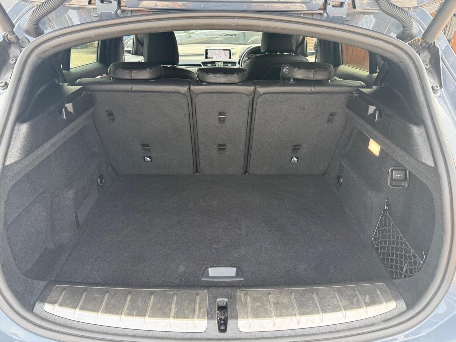 Vehicle 44