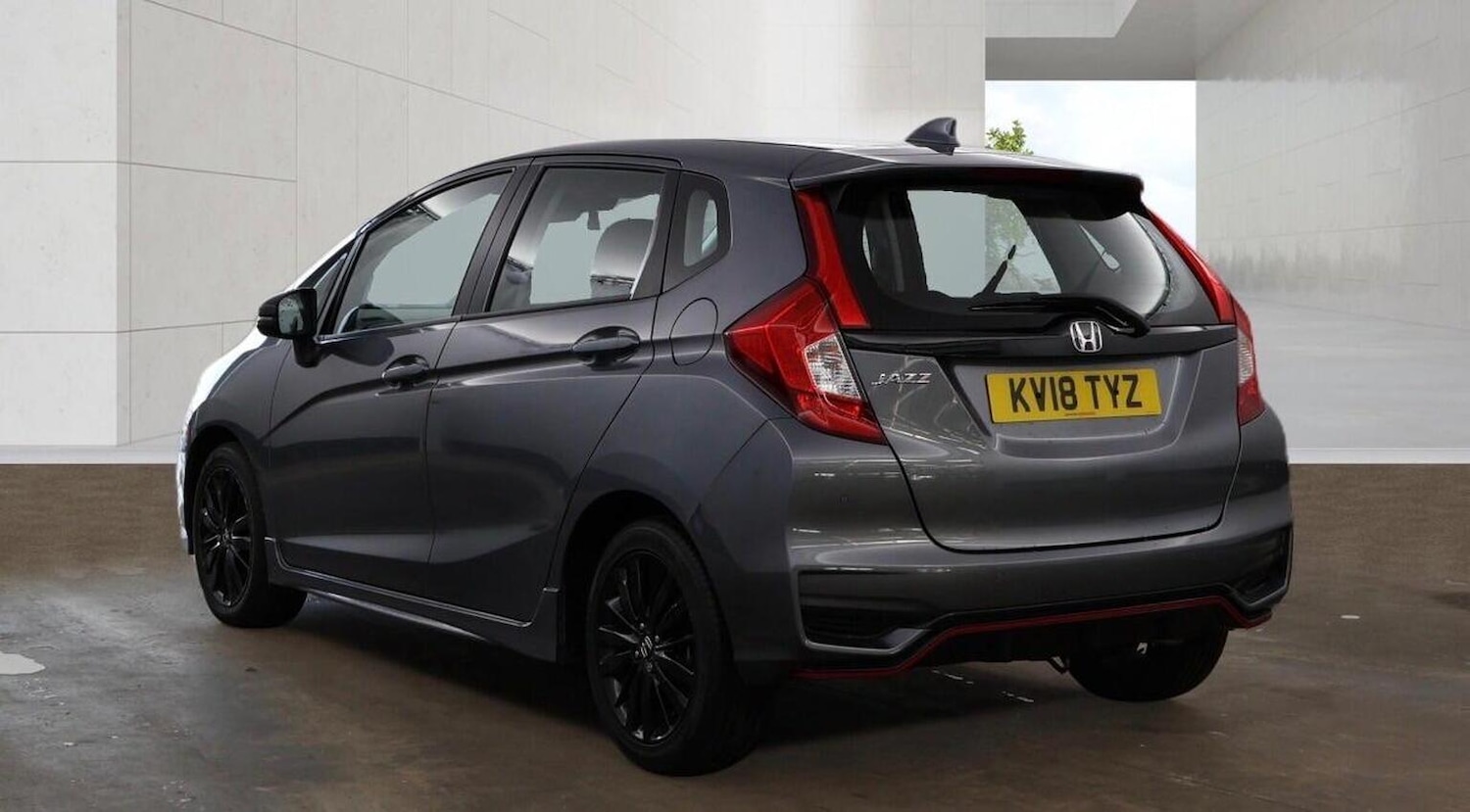 Used Honda Jazz 2018 for sale - 78098152: Photo 4