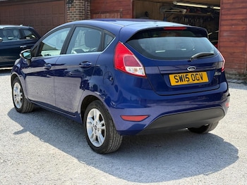 Used Ford Fiesta 2015 for sale - 78938250: Photo