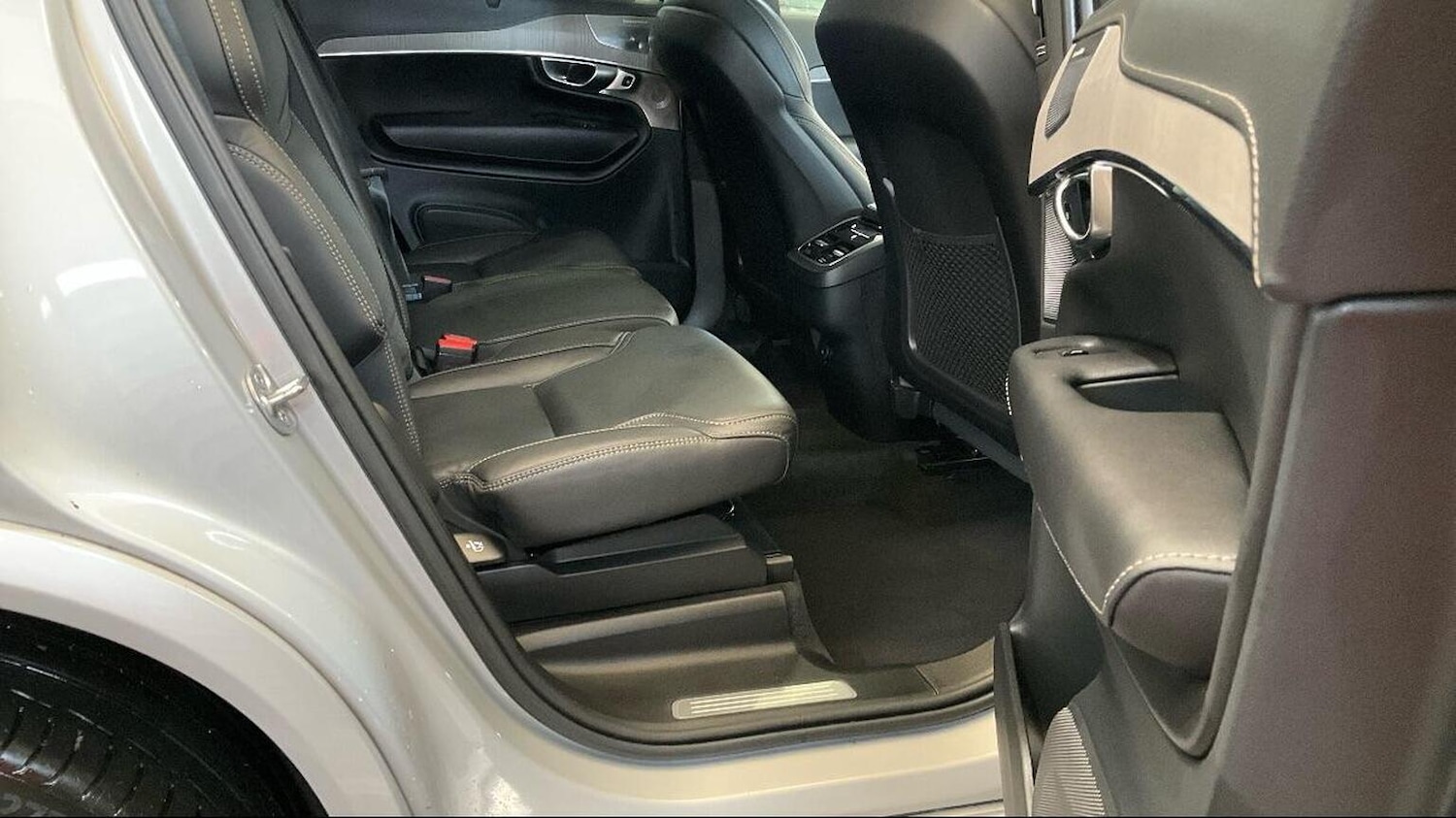 Used Volvo XC90 2023 for sale - 76807247: Photo 3