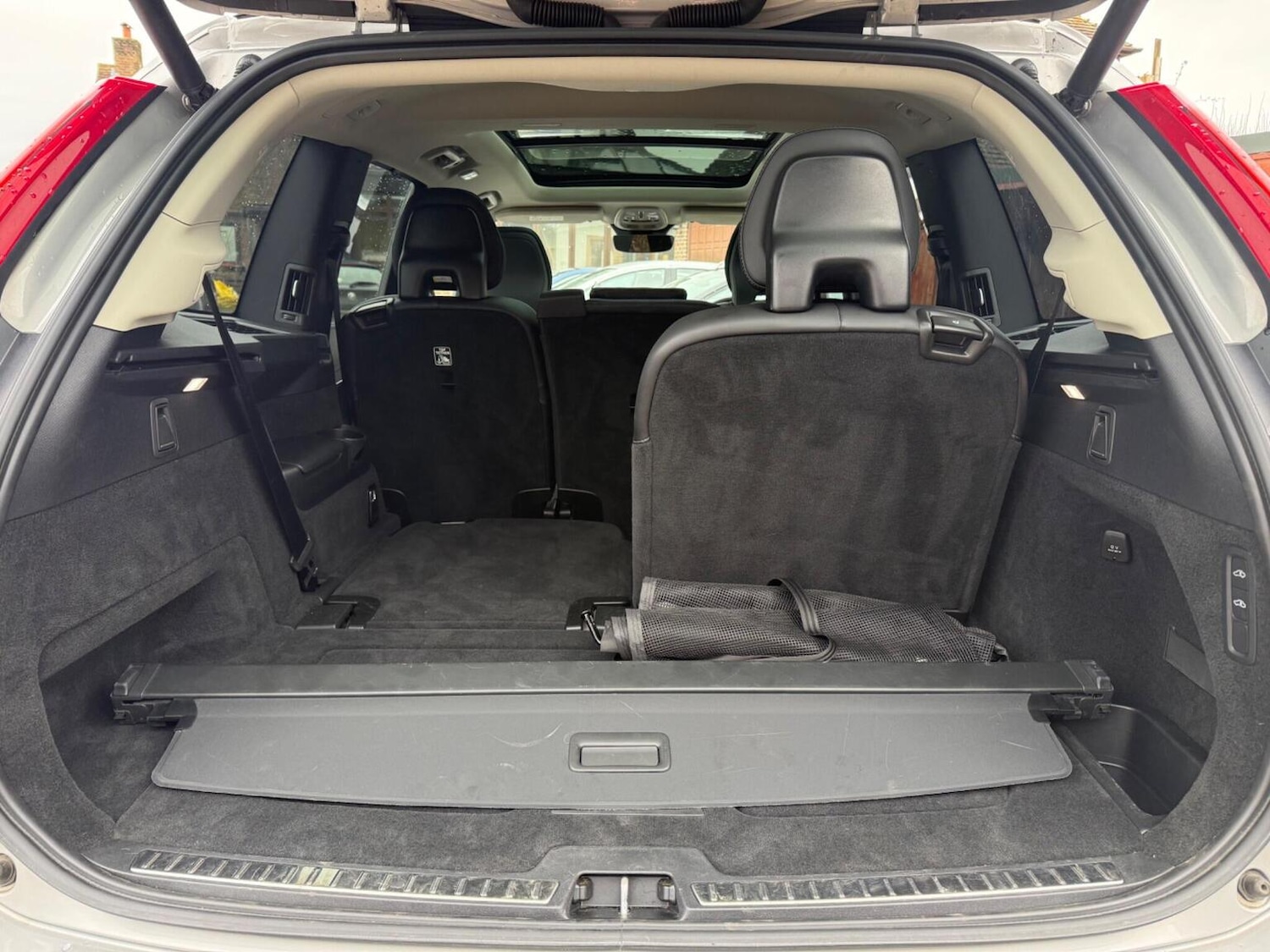 Used Volvo XC90 2023 for sale - 76807247: Photo 54