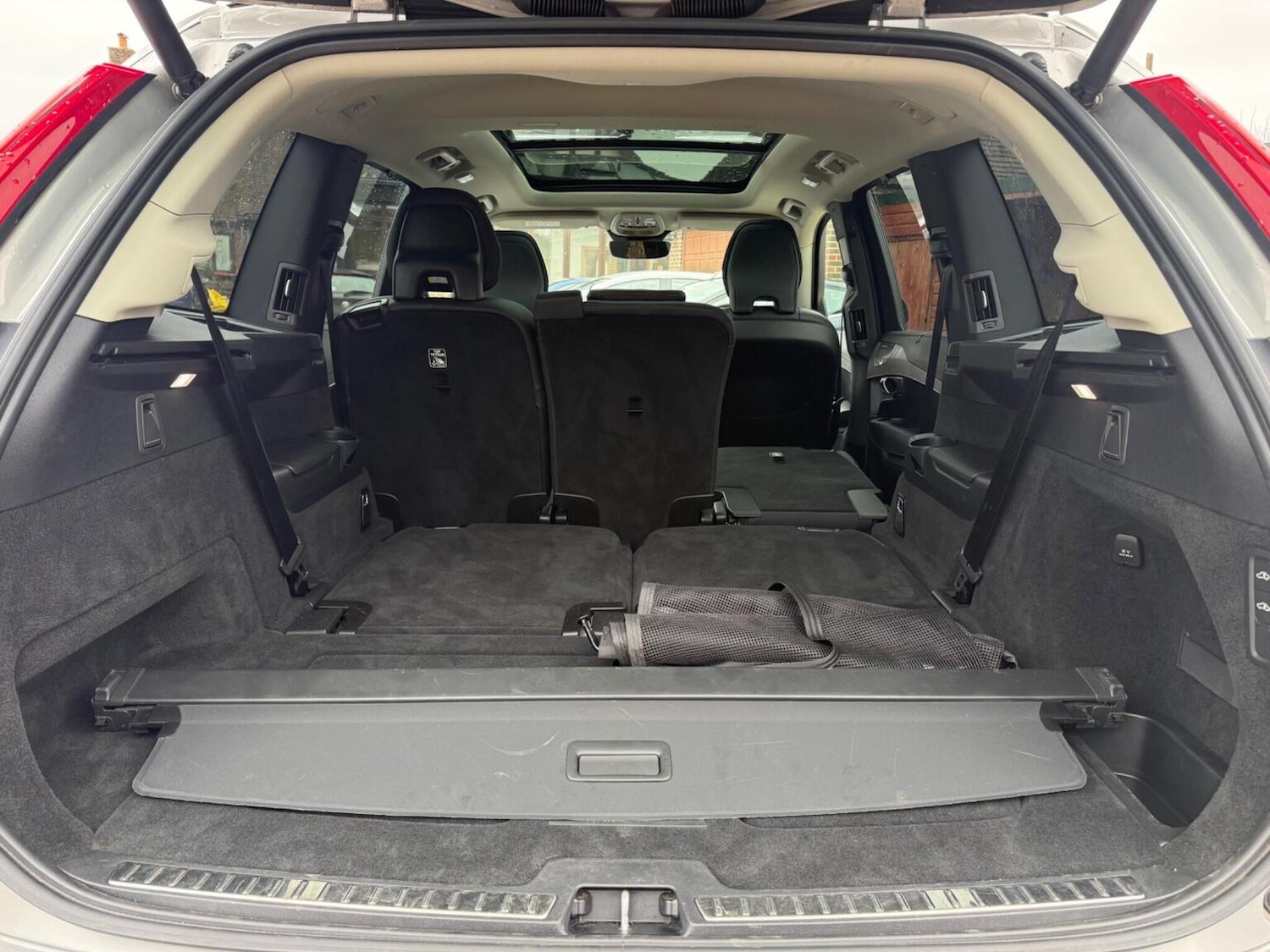 Used Volvo XC90 2023 for sale - 76807247: Photo 56