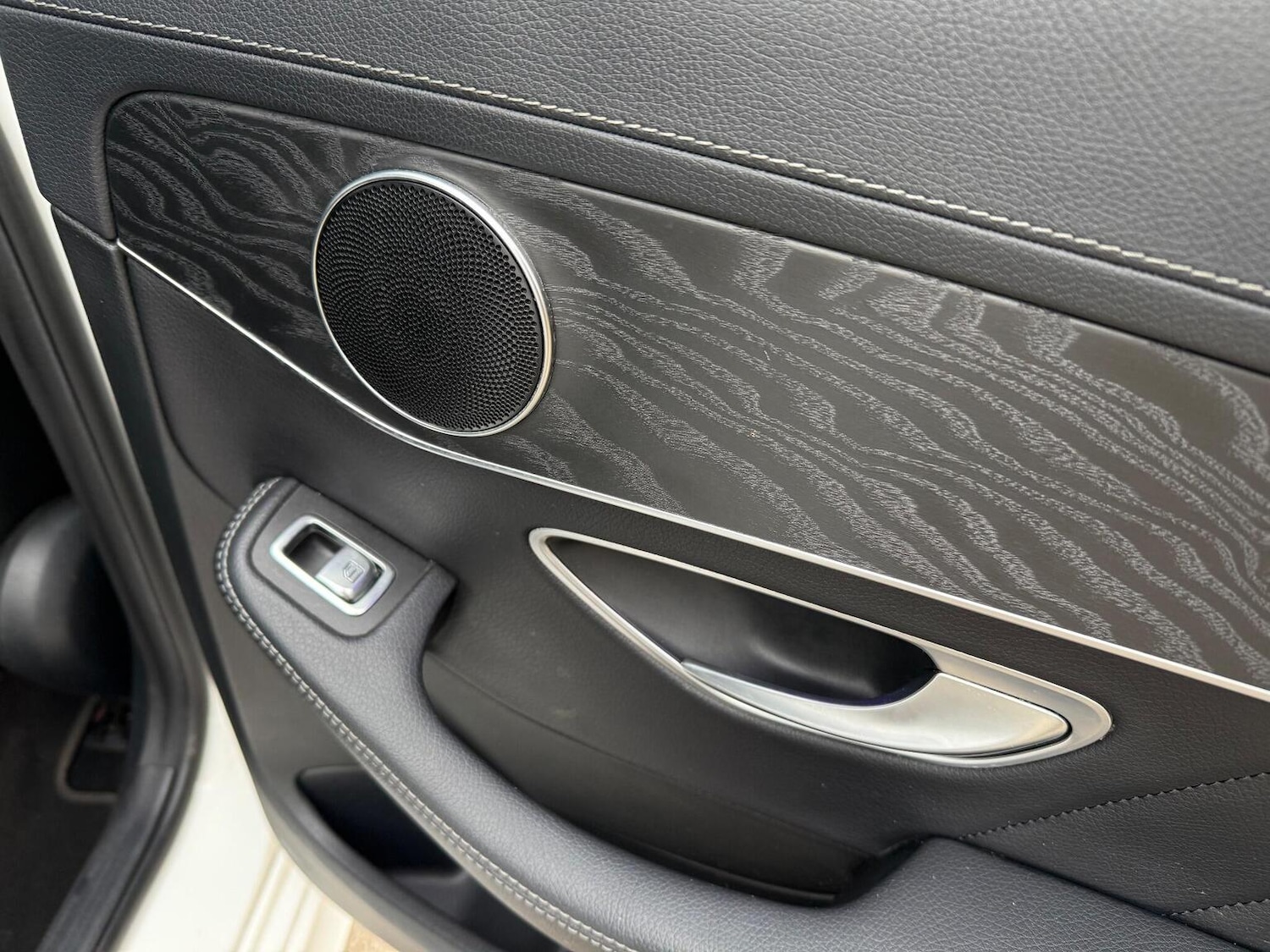 Used Mercedes-Benz C Class 2020 for sale - 77385179: Photo 37