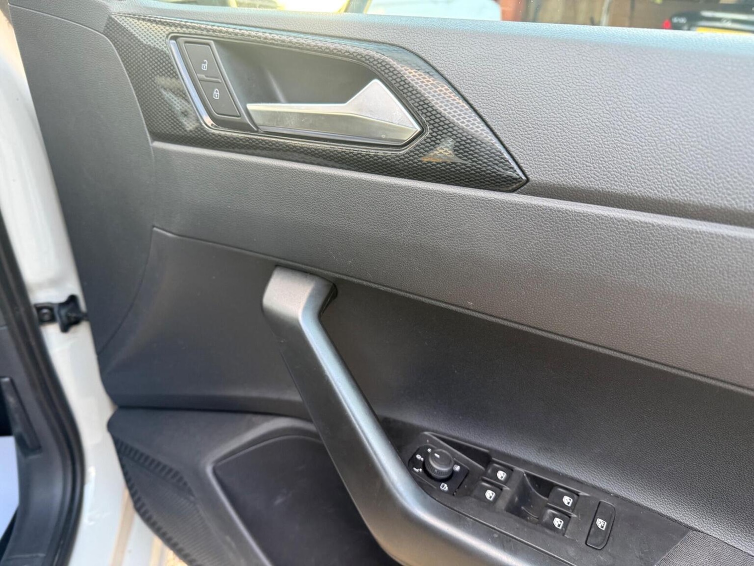 Used Volkswagen Polo 2024 for sale - 76699355: Photo 28