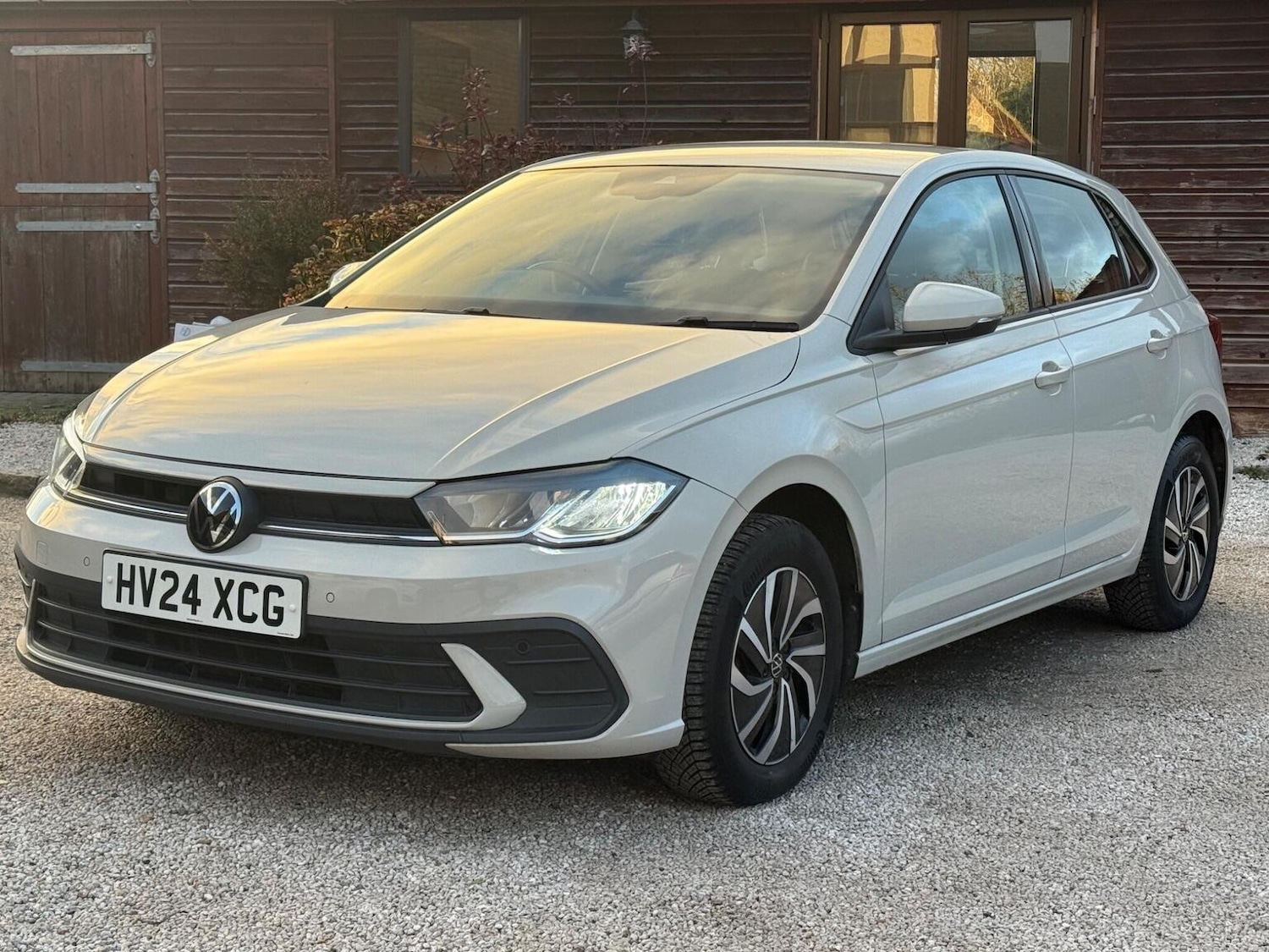 Used Volkswagen Polo 2024 for sale - 76699355: Photo 3