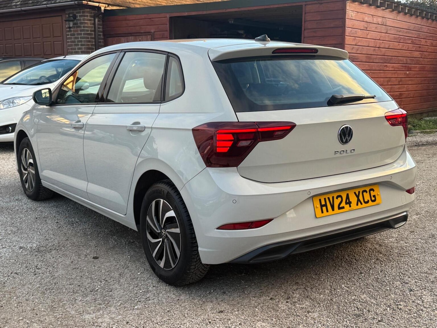 Used Volkswagen Polo 2024 for sale - 76699355: Photo 4