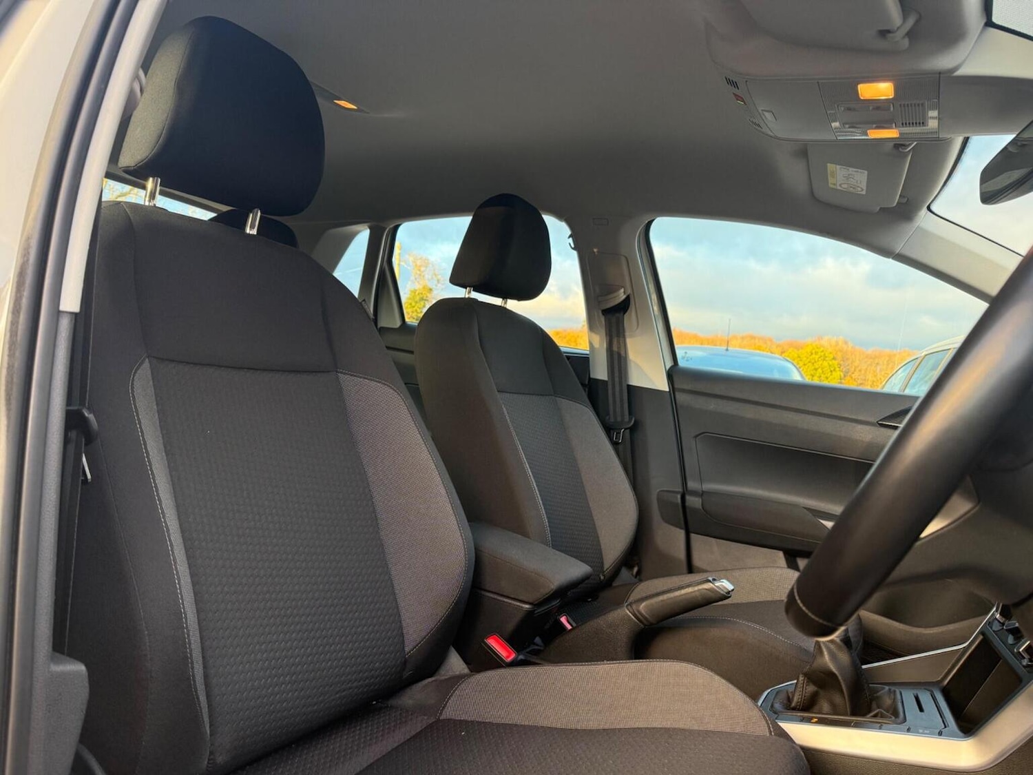 Used Volkswagen Polo 2024 for sale - 76699355: Photo 9