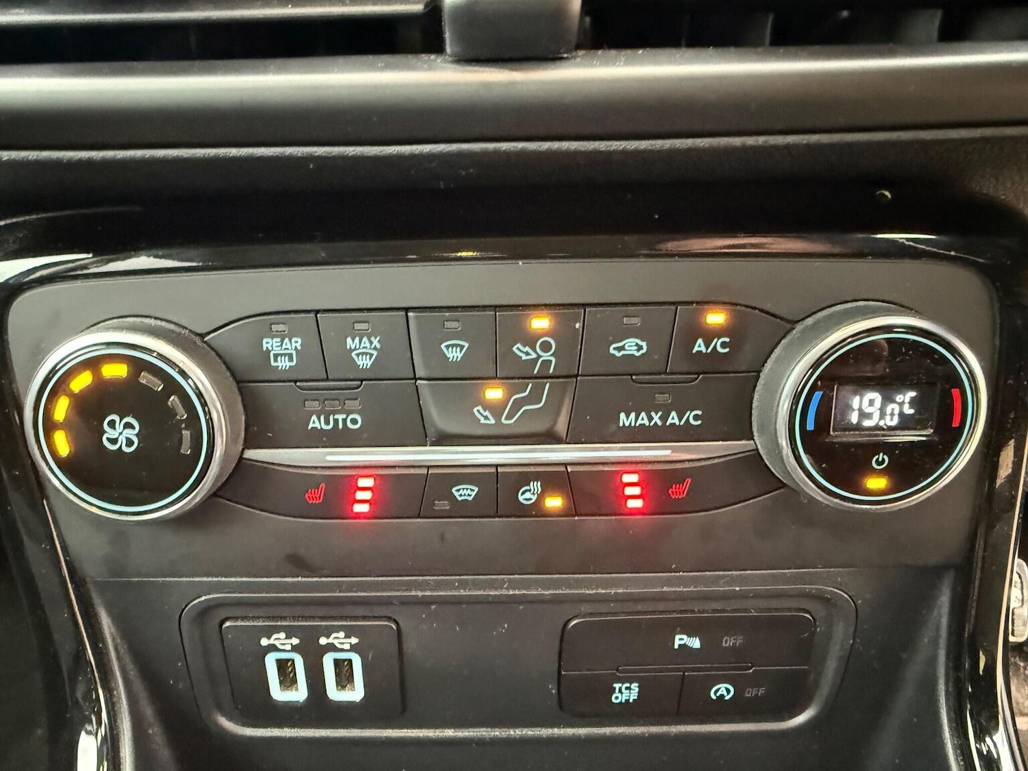 Used Ford Ecosport 2019 for sale - 77610042: Photo 8