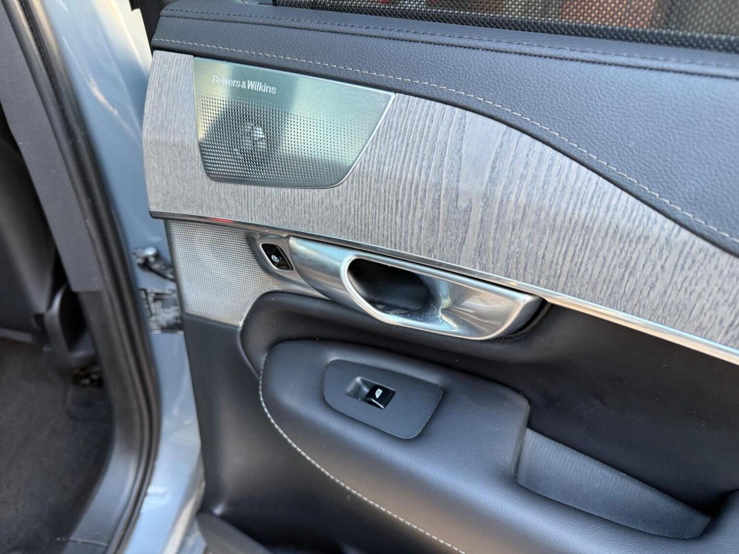 Used Volvo XC90 2023 for sale - 76762170: Photo 44